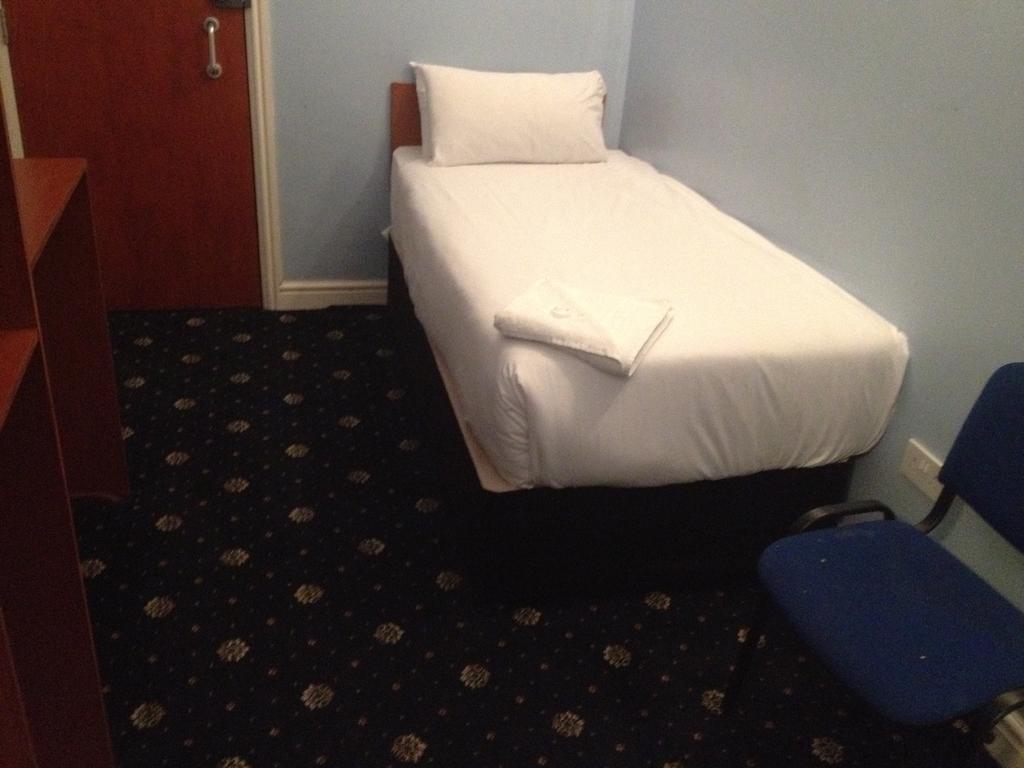 Hartley Hotel Лондон Стая снимка