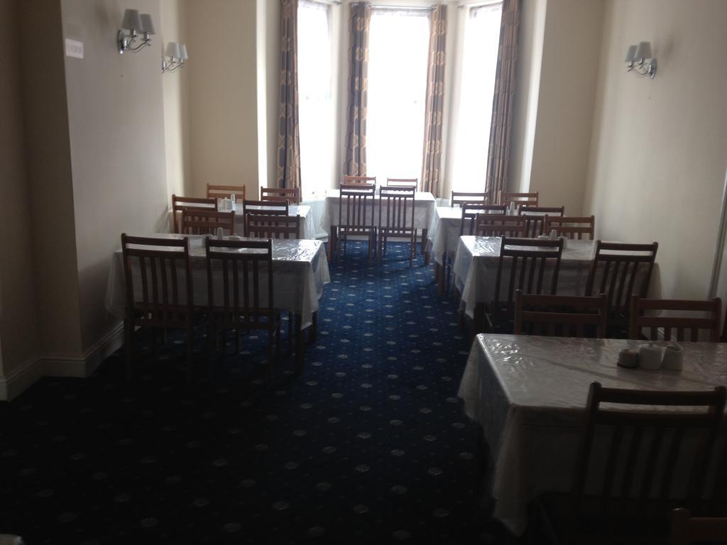 Hartley Hotel Лондон Екстериор снимка